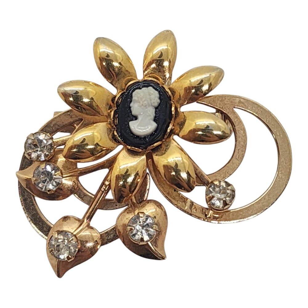 Vintage Cameo Brooch Pendant Gold Tone Rhinestone Flower Convertible Unsigned